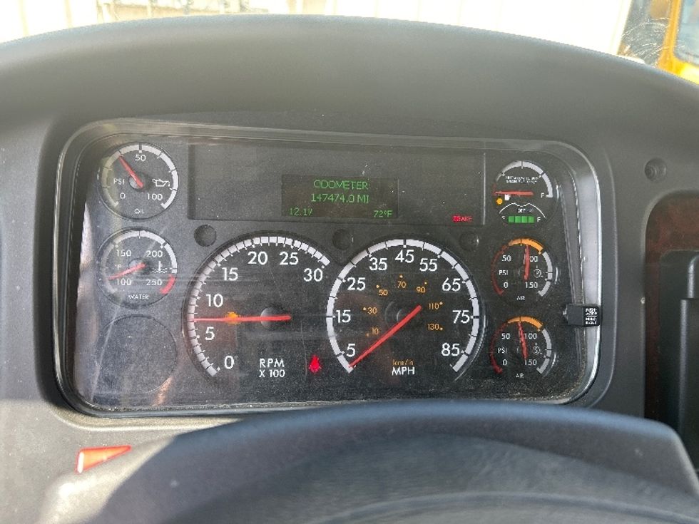 Refrigerated Truck-Light and Medium Duty Trucks-Freightliner-2020-M2-Fresno-CA-167,399\n\t\tmiles-$ 61,750 - Image 18