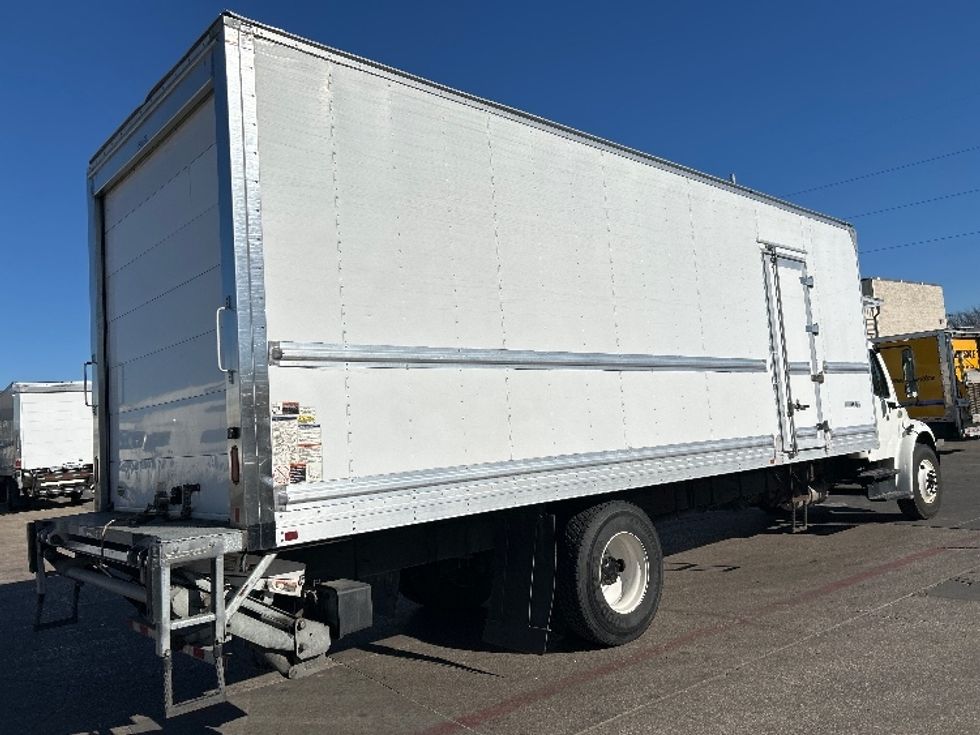 Refrigerated Truck-Light and Medium Duty Trucks-Freightliner-2020-M2-Garland-TX-188,395\n\t\tmiles-$ 59,500 - Image 13