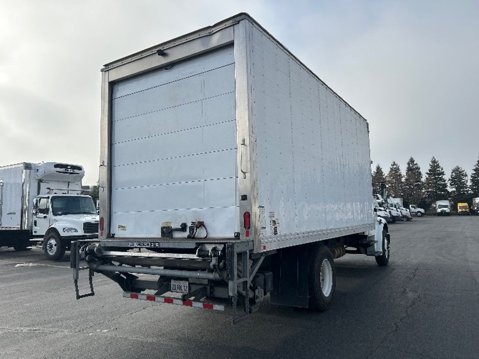 Refrigerated Truck-Light and Medium Duty Trucks-Freightliner-2020-M2-Gilroy-CA-139,560\n\t\tmiles-$ 56,750 - Image 26