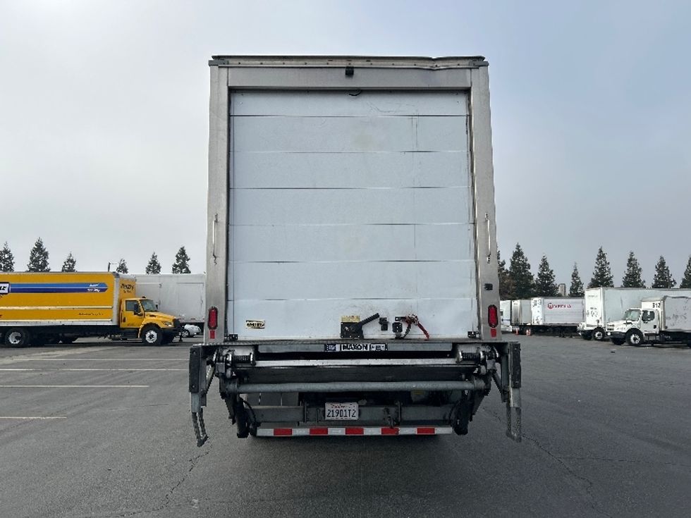 Refrigerated Truck-Light and Medium Duty Trucks-Freightliner-2020-M2-Gilroy-CA-139,560\n\t\tmiles-$ 56,750 - Image 7