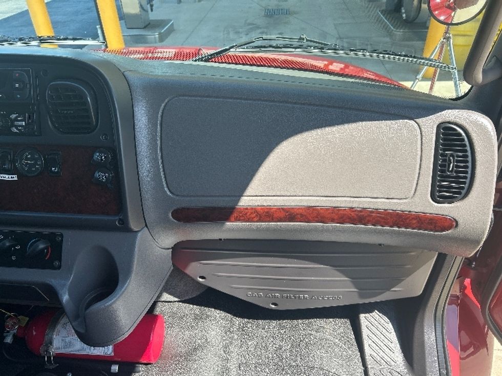 Refrigerated Truck-Light and Medium Duty Trucks-Freightliner-2020-M2-Greensboro-NC-130,566\n\t\tmiles-$ 57,500 - Image 20