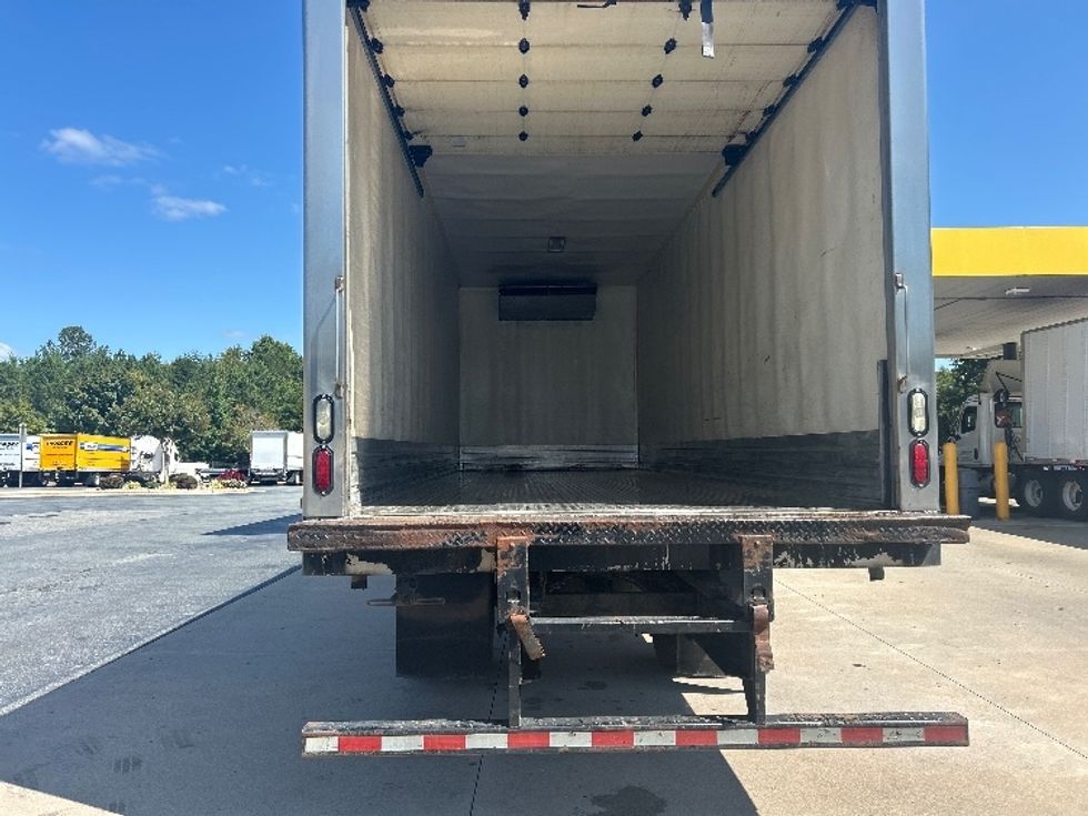 Refrigerated Truck-Light and Medium Duty Trucks-Freightliner-2020-M2-Greensboro-NC-130,566\n\t\tmiles-$ 57,500 - Image 8
