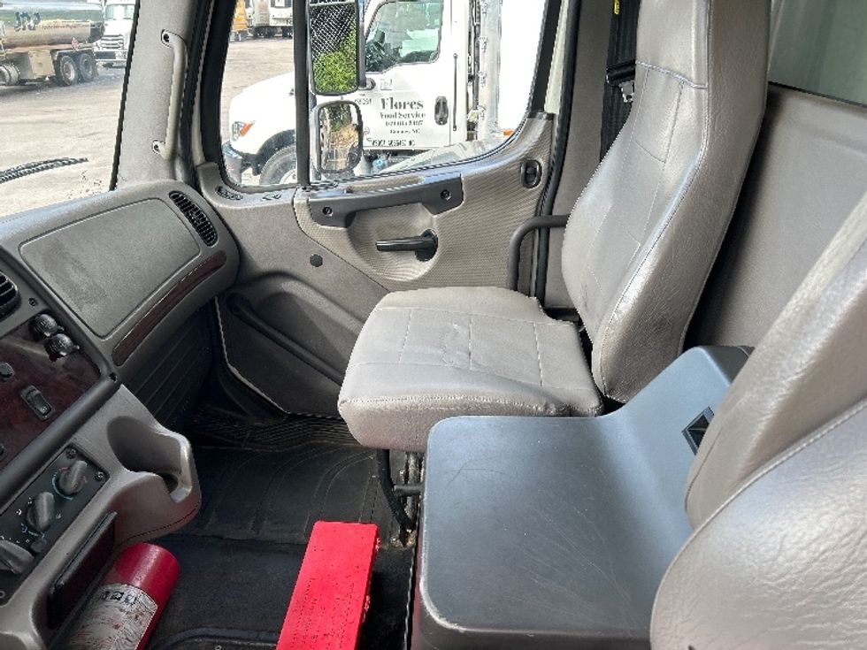 Refrigerated Truck-Light and Medium Duty Trucks-Freightliner-2020-M2-Greensboro-NC-167,398\n\t\tmiles-$ 57,250 - Image 19