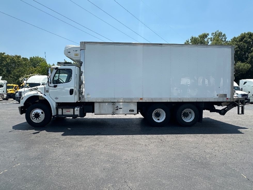 Refrigerated Truck-Light and Medium Duty Trucks-Freightliner-2020-M2-Greensboro-NC-173,175\n\t\tmiles-$ 54,750 - Image 4
