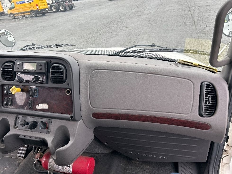 Refrigerated Truck-Light and Medium Duty Trucks-Freightliner-2020-M2-Greensboro-NC-231,901\n\t\tmiles-$ 41,250 - Image 21