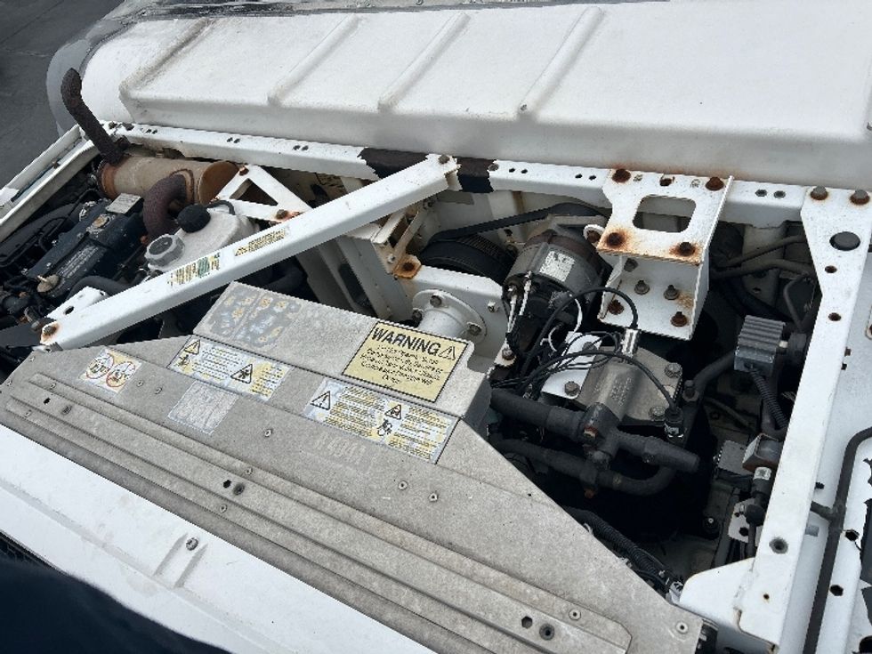 Refrigerated Truck-Light and Medium Duty Trucks-Freightliner-2020-M2-Greensboro-NC-231,901\n\t\tmiles-$ 41,250 - Image 25