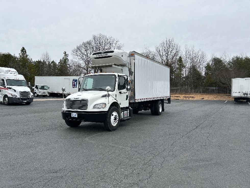 Refrigerated Truck-Light and Medium Duty Trucks-Freightliner-2020-M2-Greensboro-NC-231,901\n\t\tmiles-$ 41,250 - Image 3