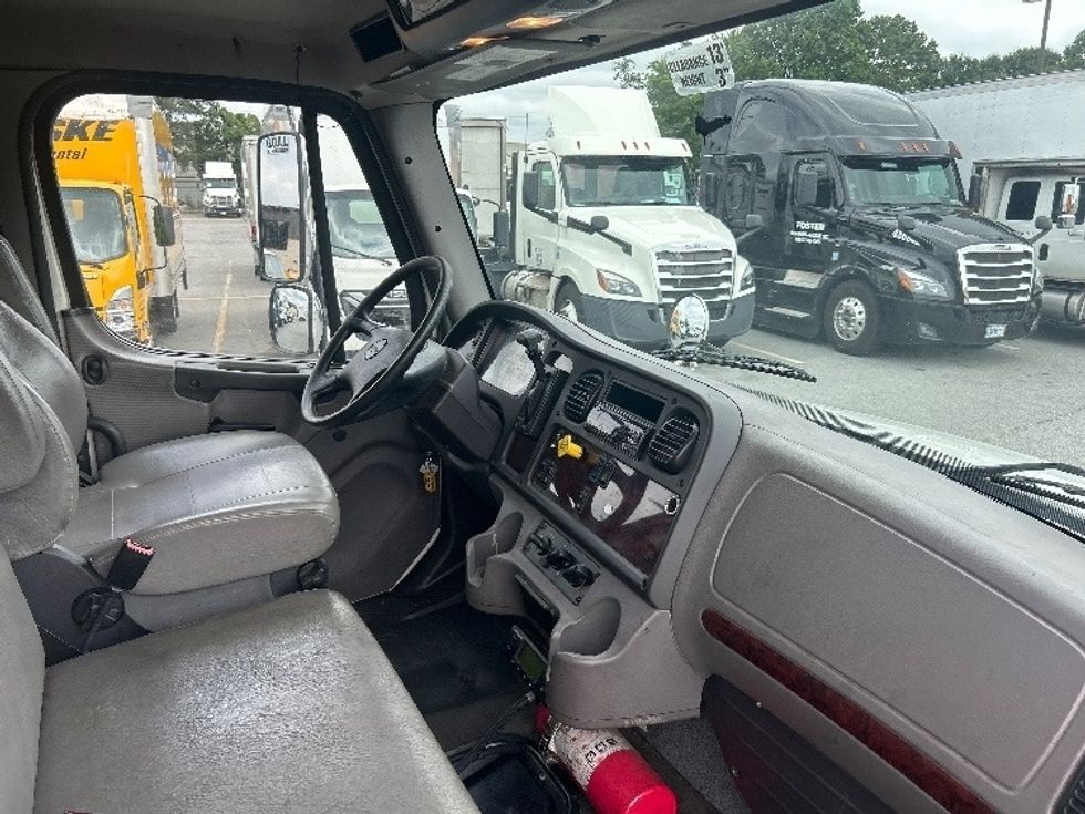 Refrigerated Truck-Light and Medium Duty Trucks-Freightliner-2020-M2-Greensboro-NC-279,657\n\t\tmiles-$ 40,000 - Image 22