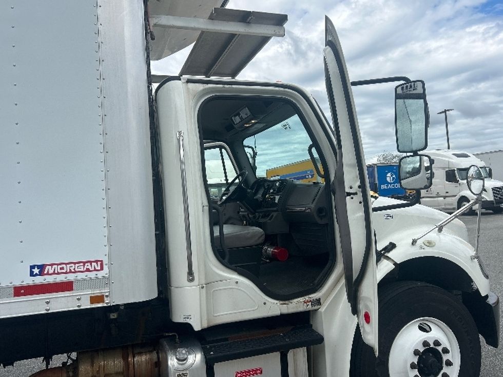 Refrigerated Truck-Light and Medium Duty Trucks-Freightliner-2020-M2-Greensboro-NC-291,281\n\t\tmiles-$ 28,500 - Image 20