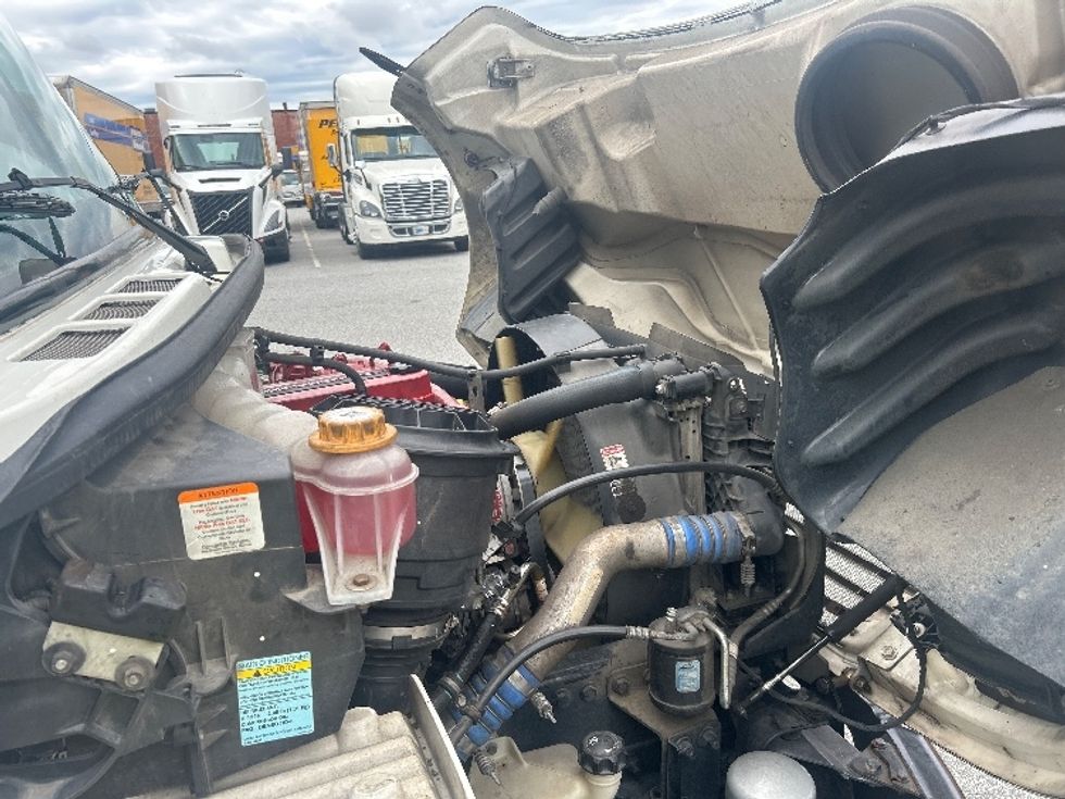 Refrigerated Truck-Light and Medium Duty Trucks-Freightliner-2020-M2-Greensboro-NC-291,281\n\t\tmiles-$ 28,500 - Image 23