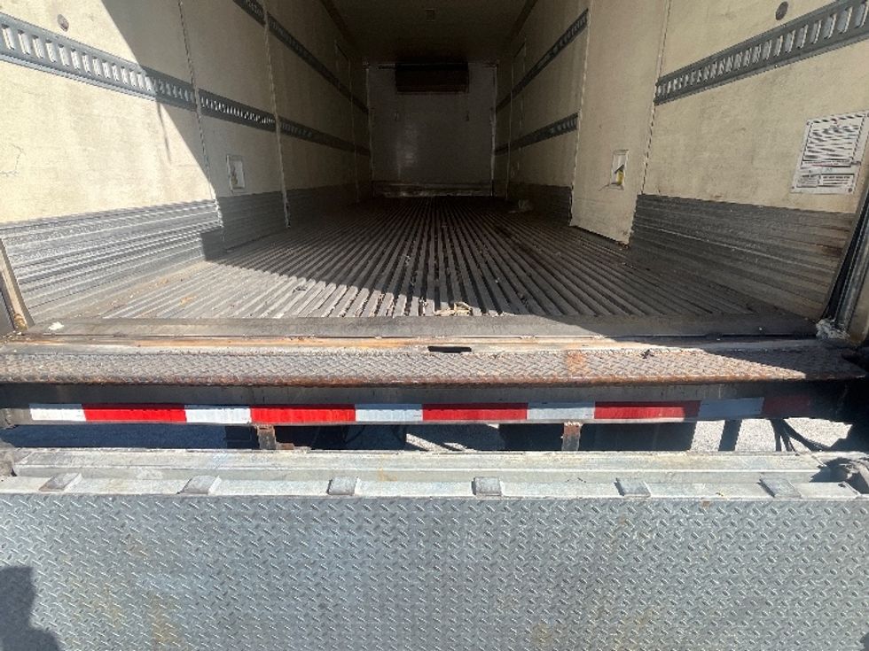 Refrigerated Truck-Light and Medium Duty Trucks-Freightliner-2020-M2-Greensboro-NC-73,368\n\t\tmiles-$ 82,250 - Image 10
