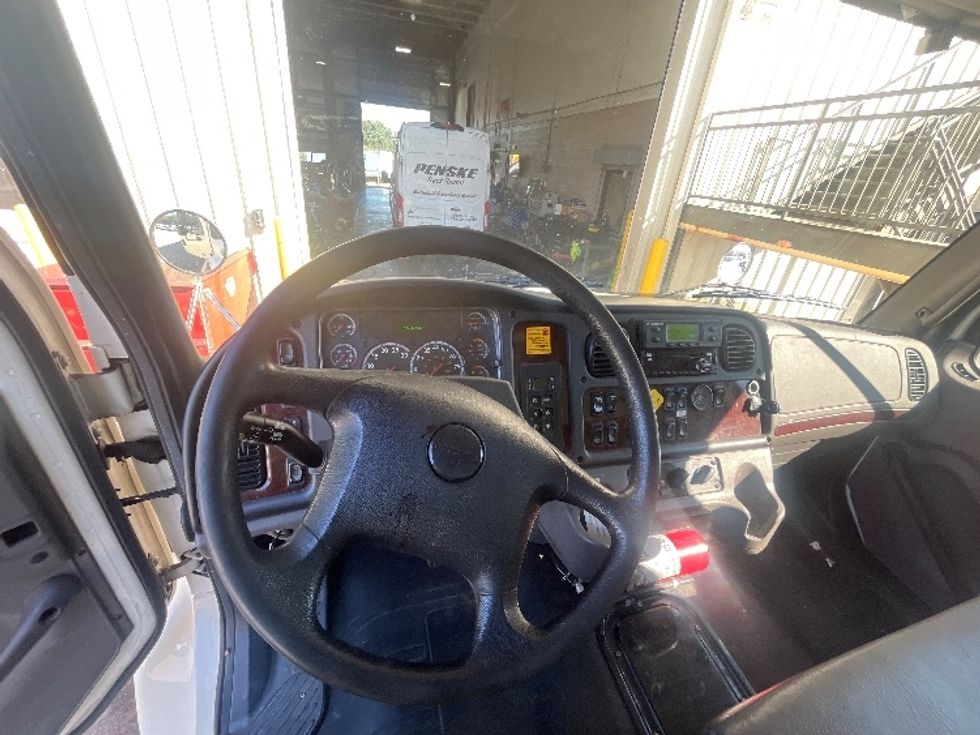 Refrigerated Truck-Light and Medium Duty Trucks-Freightliner-2020-M2-Greensboro-NC-73,368\n\t\tmiles-$ 82,250 - Image 17