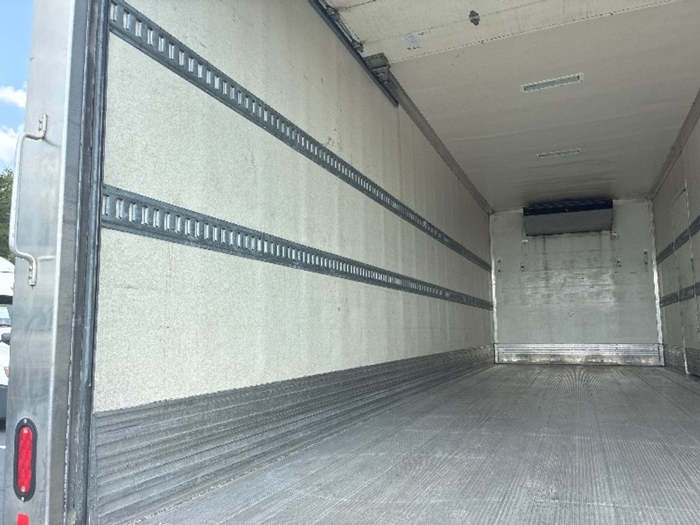 Refrigerated Truck-Light and Medium Duty Trucks-Freightliner-2020-M2-Greenville-SC-288,662\n\t\tmiles-$ 36,750 - Image 11