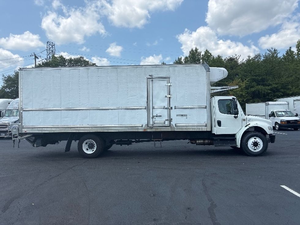 Refrigerated Truck-Light and Medium Duty Trucks-Freightliner-2020-M2-Greenville-SC-288,662\n\t\tmiles-$ 36,750 - Image 15