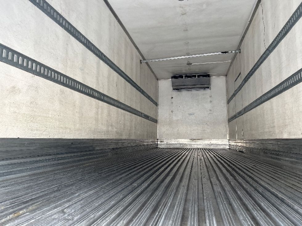 Refrigerated Truck-Light and Medium Duty Trucks-Freightliner-2020-M2-Hammond-LA-215,611\n\t\tmiles-$ 58,250 - Image 8