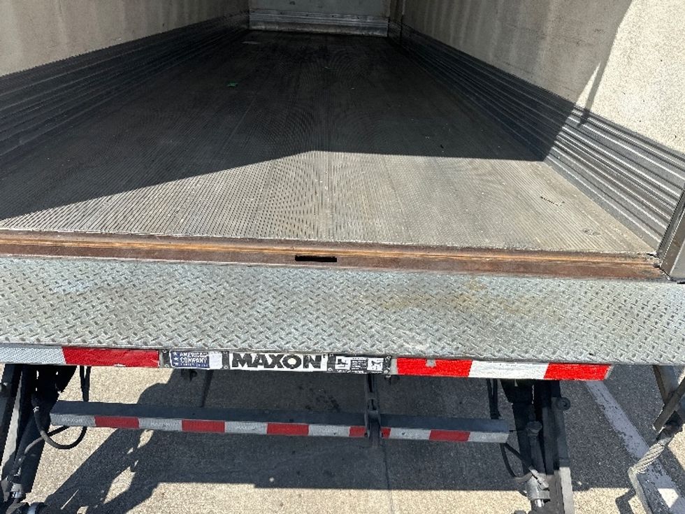 Refrigerated Truck-Light and Medium Duty Trucks-Freightliner-2020-M2-Hammond-LA-226,272\n\t\tmiles-$ 56,250 - Image 10