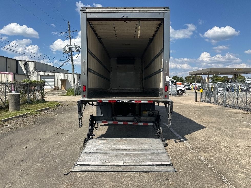 Refrigerated Truck-Light and Medium Duty Trucks-Freightliner-2020-M2-Hammond-LA-226,272\n\t\tmiles-$ 56,250 - Image 9
