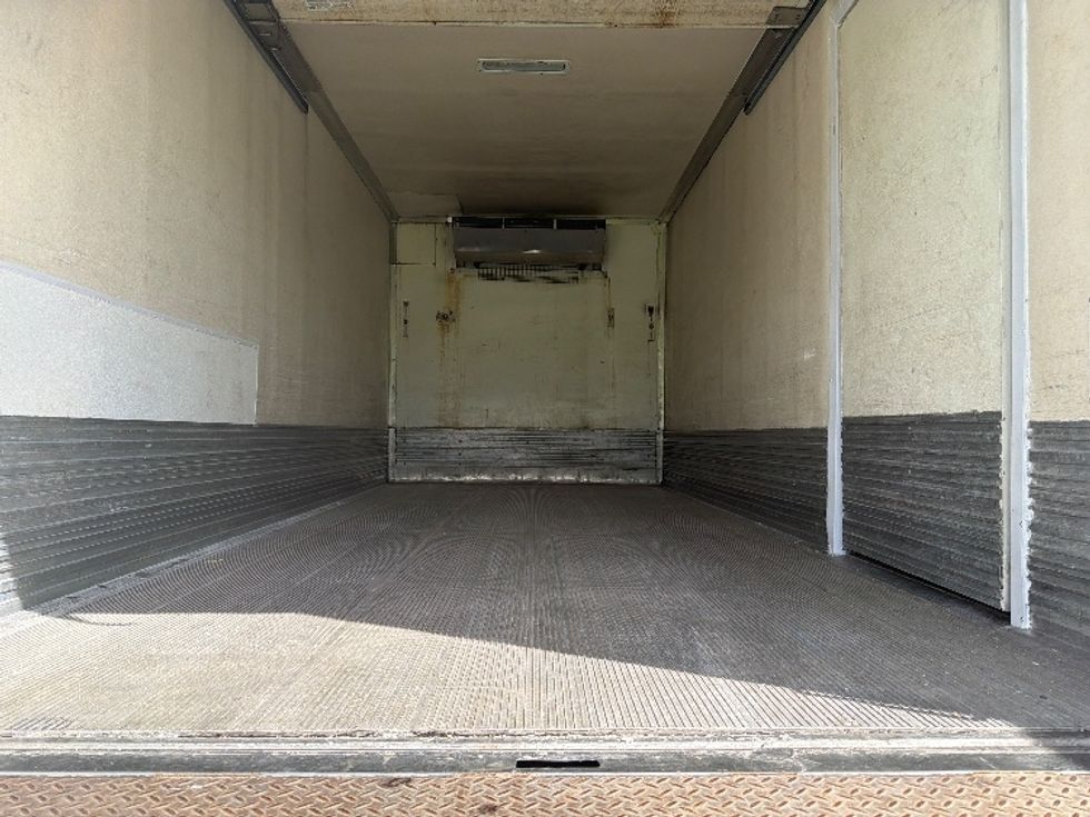 Refrigerated Truck-Light and Medium Duty Trucks-Freightliner-2020-M2-Hammond-LA-324,885\n\t\tmiles-$ 27,000 - Image 10