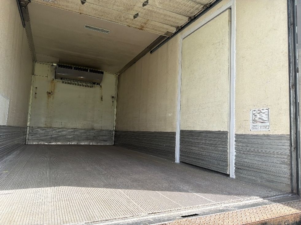 Refrigerated Truck-Light and Medium Duty Trucks-Freightliner-2020-M2-Hammond-LA-324,885\n\t\tmiles-$ 27,000 - Image 12