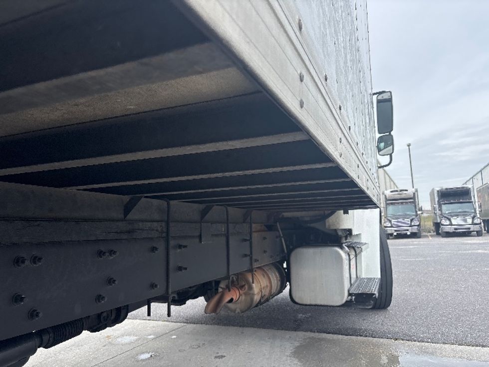 Refrigerated Truck-Light and Medium Duty Trucks-Freightliner-2020-M2-Hammond-LA-324,885\n\t\tmiles-$ 27,000 - Image 14