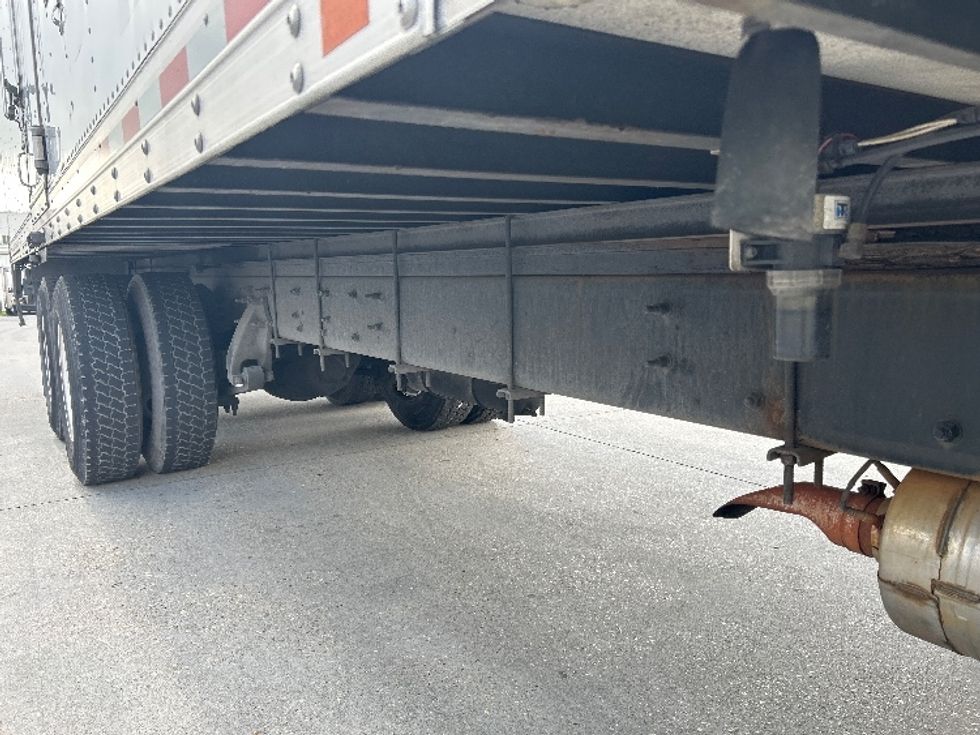 Refrigerated Truck-Light and Medium Duty Trucks-Freightliner-2020-M2-Harahan-LA-237,574\n\t\tmiles-$ 54,250 - Image 14