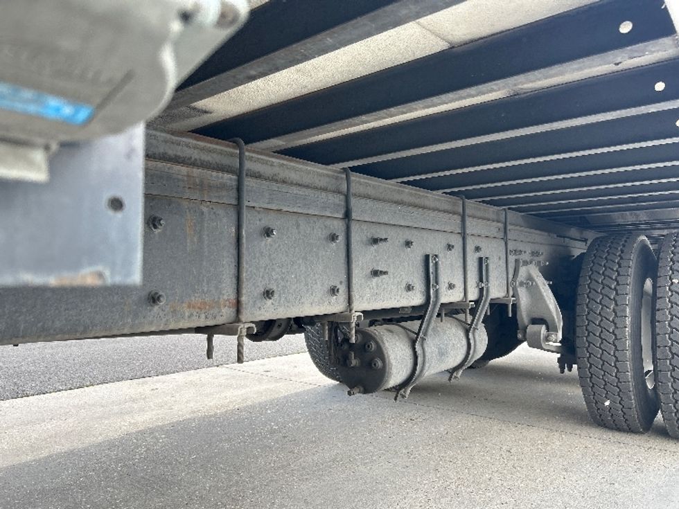 Refrigerated Truck-Light and Medium Duty Trucks-Freightliner-2020-M2-Harahan-LA-237,574\n\t\tmiles-$ 54,250 - Image 5