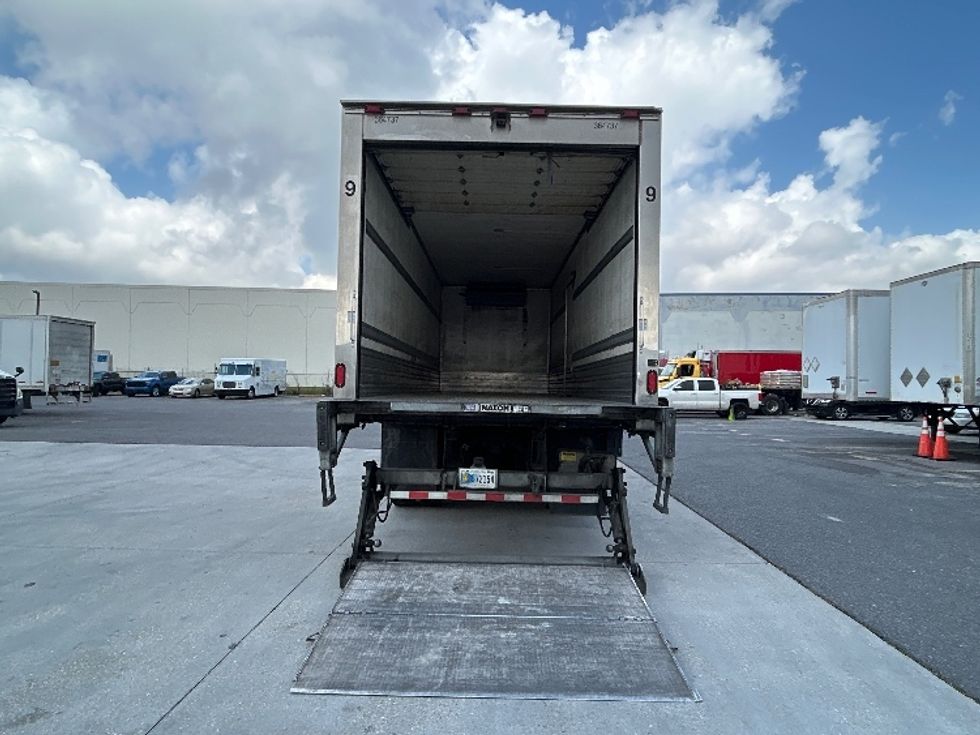 Refrigerated Truck-Light and Medium Duty Trucks-Freightliner-2020-M2-Harahan-LA-237,574\n\t\tmiles-$ 54,250 - Image 9