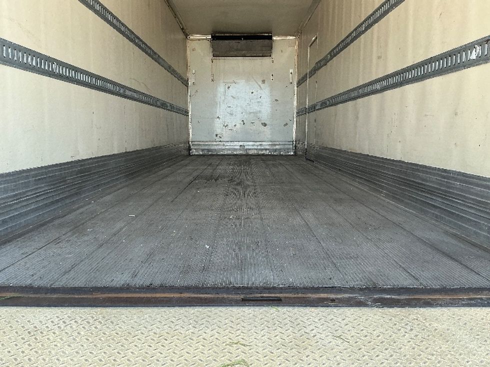 Refrigerated Truck-Light and Medium Duty Trucks-Freightliner-2020-M2-Harlingen-TX-132,626\n\t\tmiles-$ 58,750 - Image 10