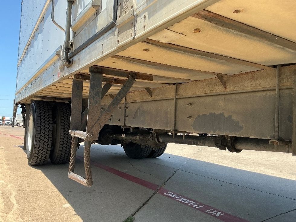 Refrigerated Truck-Light and Medium Duty Trucks-Freightliner-2020-M2-Harlingen-TX-132,626\n\t\tmiles-$ 58,750 - Image 14
