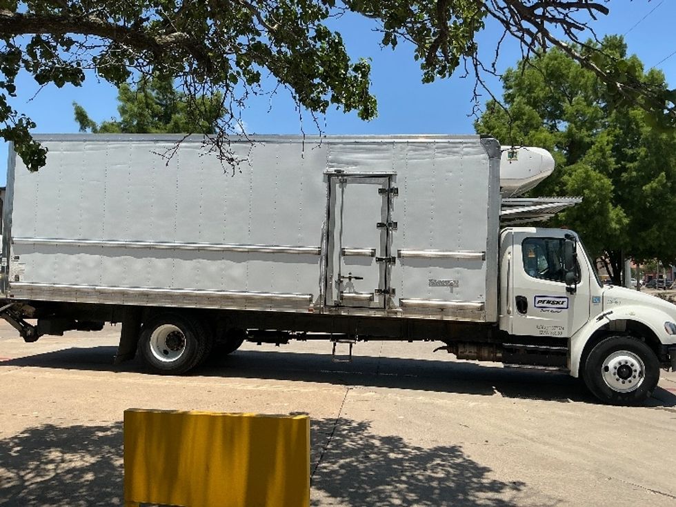 Refrigerated Truck-Light and Medium Duty Trucks-Freightliner-2020-M2-Harlingen-TX-132,626\n\t\tmiles-$ 58,750 - Image 15