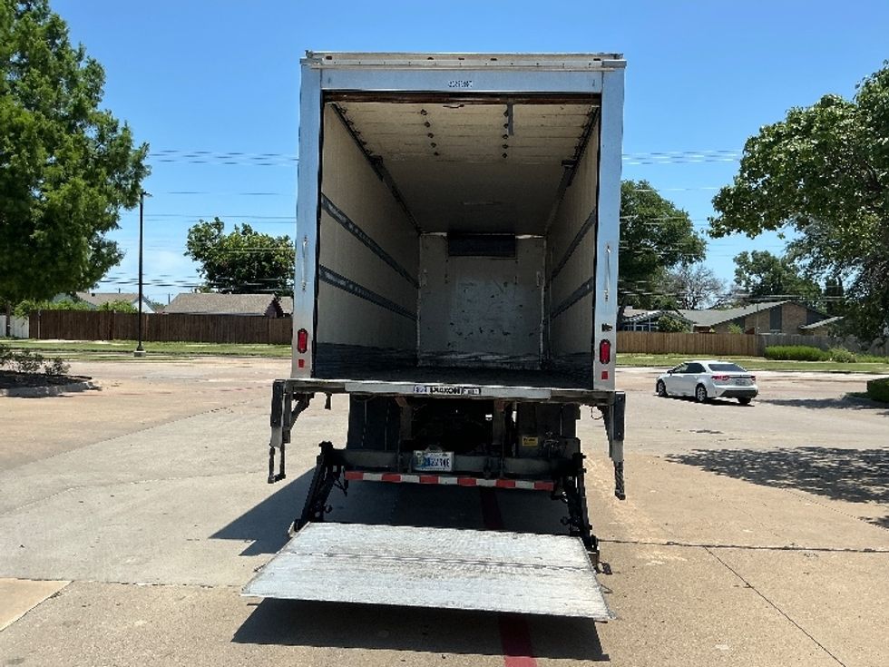 Refrigerated Truck-Light and Medium Duty Trucks-Freightliner-2020-M2-Harlingen-TX-132,626\n\t\tmiles-$ 58,750 - Image 8