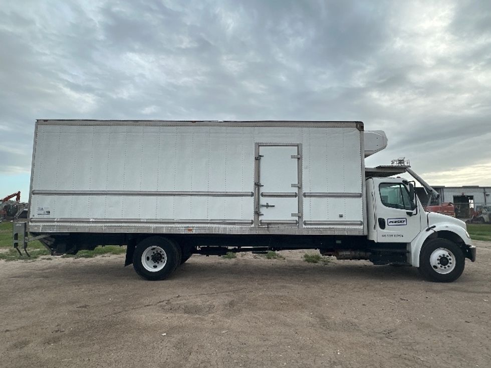 Refrigerated Truck-Light and Medium Duty Trucks-Freightliner-2020-M2-Harlingen-TX-154,279\n\t\tmiles-$ 69,750 - Image 15