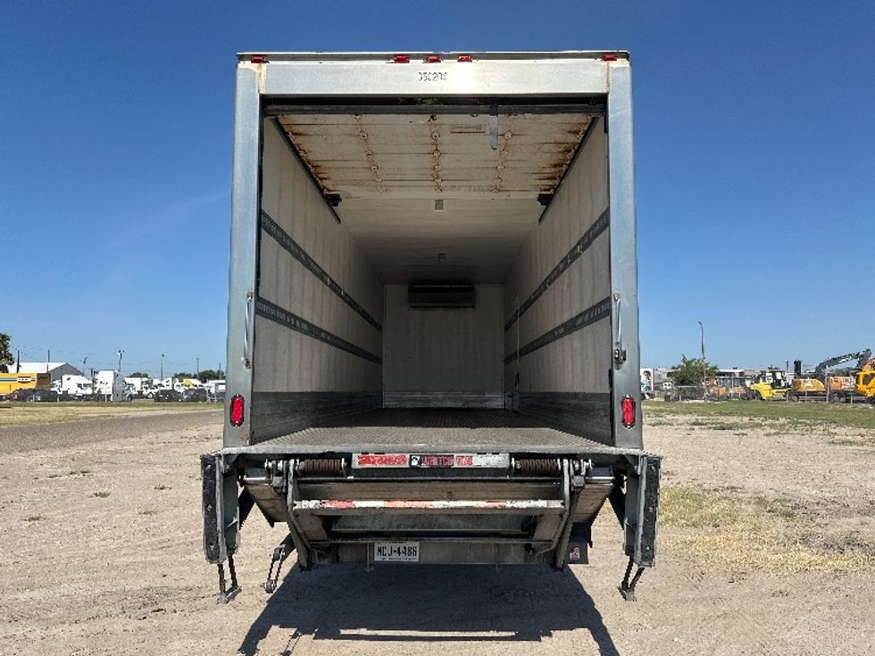 Refrigerated Truck-Light and Medium Duty Trucks-Freightliner-2020-M2-Harlingen-TX-154,279\n\t\tmiles-$ 69,750 - Image 8