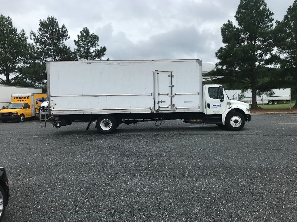 Refrigerated Truck-Light and Medium Duty Trucks-Freightliner-2020-M2-Harrisburg-PA-233,569\n\t\tmiles-$ 54,750 - Image 15