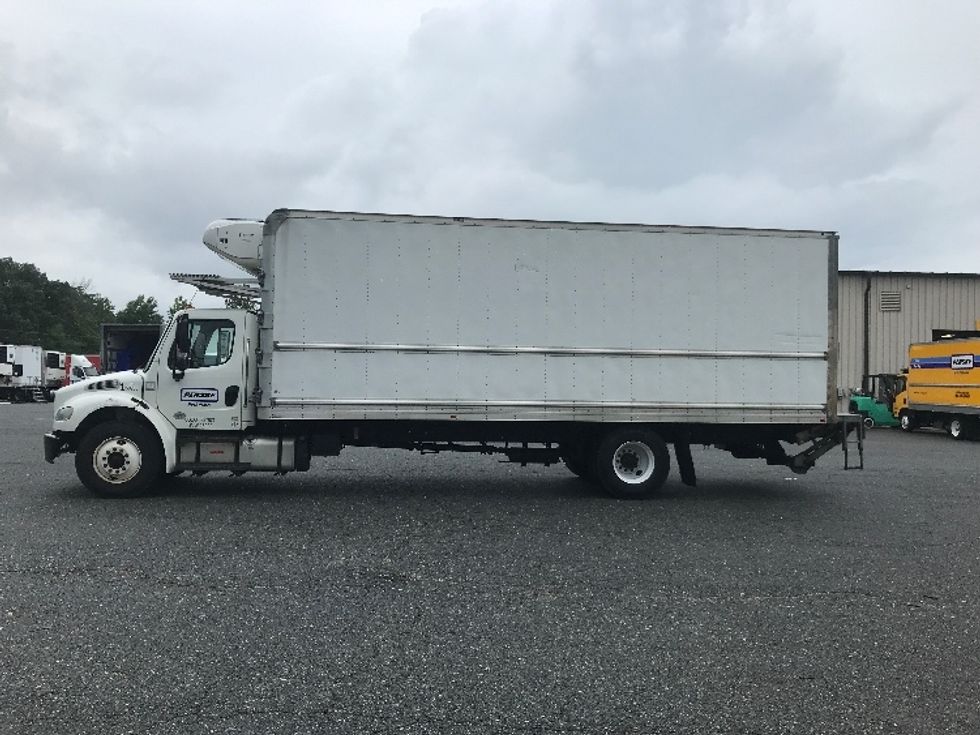 Refrigerated Truck-Light and Medium Duty Trucks-Freightliner-2020-M2-Harrisburg-PA-233,569\n\t\tmiles-$ 54,750 - Image 4