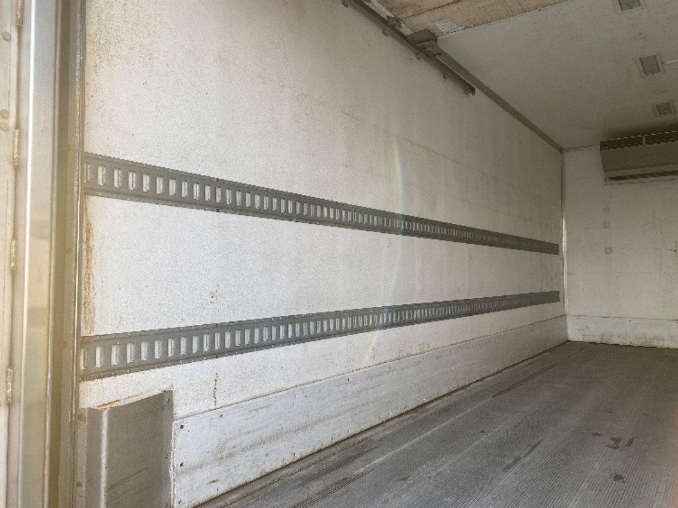 Refrigerated Truck-Light and Medium Duty Trucks-Freightliner-2020-M2-Harrisburg-PA-40,478\n\t\tmiles-$ 59,750 - Image 11