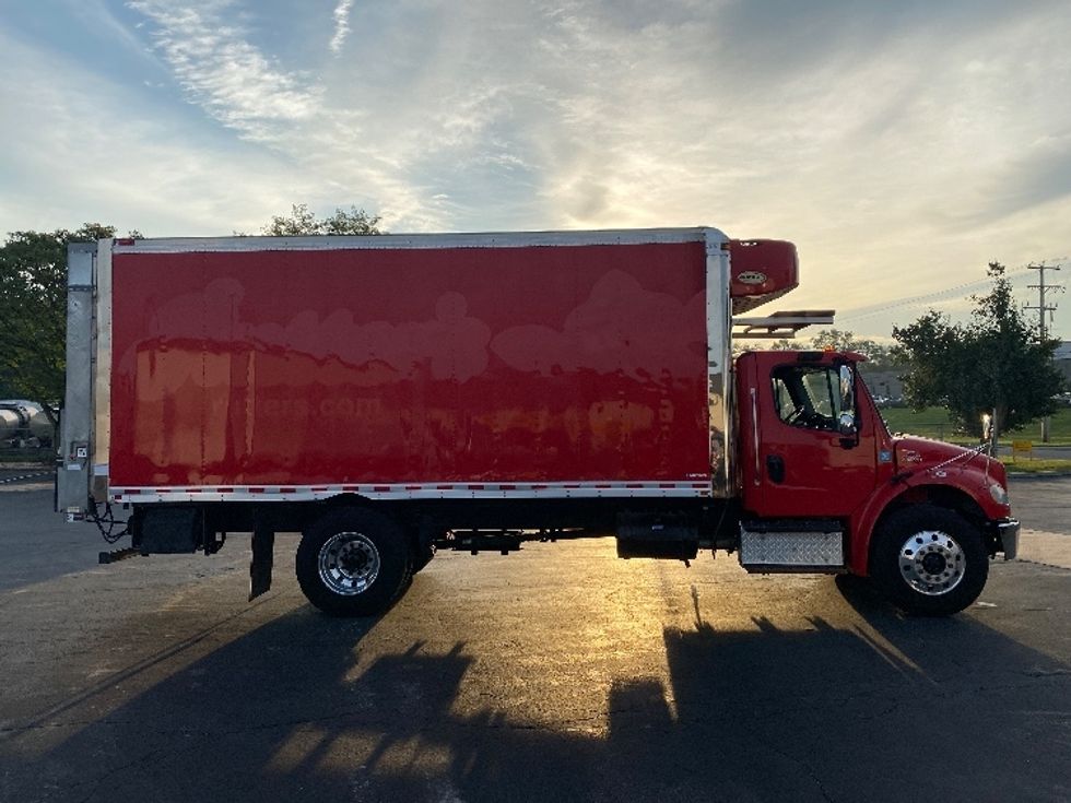 Refrigerated Truck-Light and Medium Duty Trucks-Freightliner-2020-M2-Harrisburg-PA-40,478\n\t\tmiles-$ 59,750 - Image 15