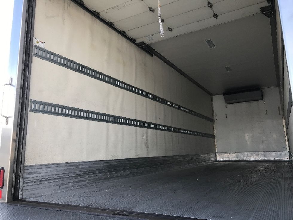 Refrigerated Truck-Light and Medium Duty Trucks-Freightliner-2020-M2-Hayward-CA-163,712\n\t\tmiles-$ 62,000 - Image 11