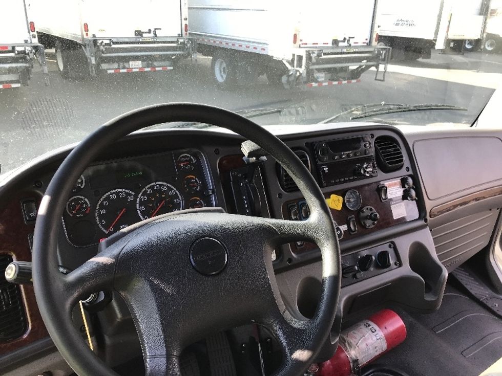 Refrigerated Truck-Light and Medium Duty Trucks-Freightliner-2020-M2-Hayward-CA-163,712\n\t\tmiles-$ 62,000 - Image 17