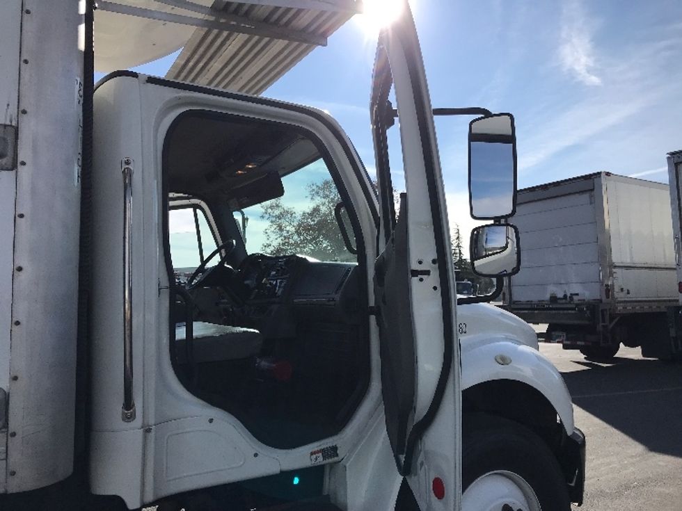 Refrigerated Truck-Light and Medium Duty Trucks-Freightliner-2020-M2-Hayward-CA-163,712\n\t\tmiles-$ 62,000 - Image 20