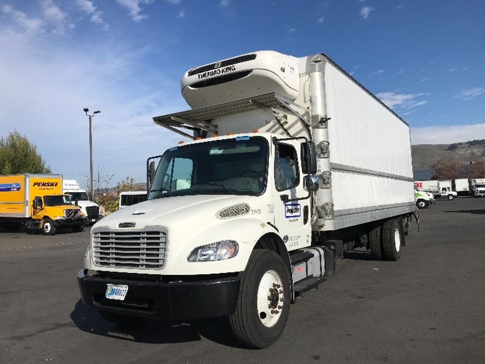 Refrigerated Truck-Light and Medium Duty Trucks-Freightliner-2020-M2-Hayward-CA-163,712\n\t\tmiles-$ 62,000 - Image 3