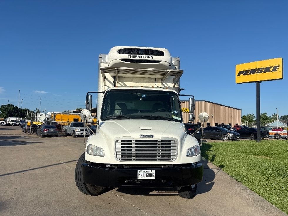Refrigerated Truck-Light and Medium Duty Trucks-Freightliner-2020-M2-Houston-TX-124,306\n\t\tmiles-$ 59,750 - Image 2