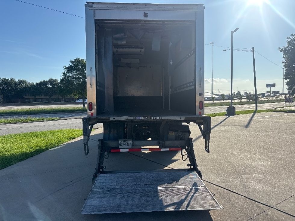 Refrigerated Truck-Light and Medium Duty Trucks-Freightliner-2020-M2-Houston-TX-124,306\n\t\tmiles-$ 59,750 - Image 9