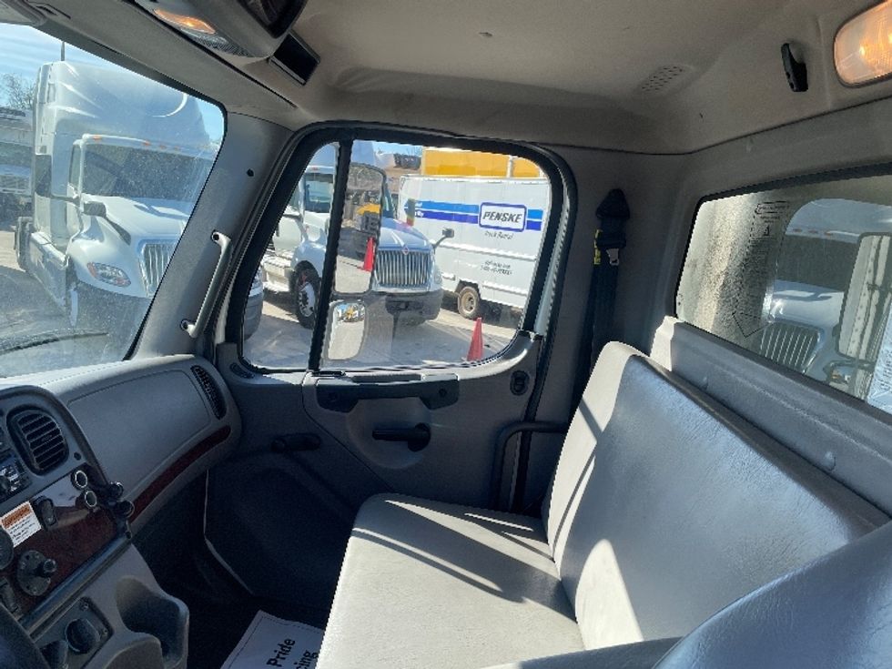 Refrigerated Truck-Light and Medium Duty Trucks-Freightliner-2020-M2-Houston-TX-194,757\n\t\tmiles-$ 58,750 - Image 19