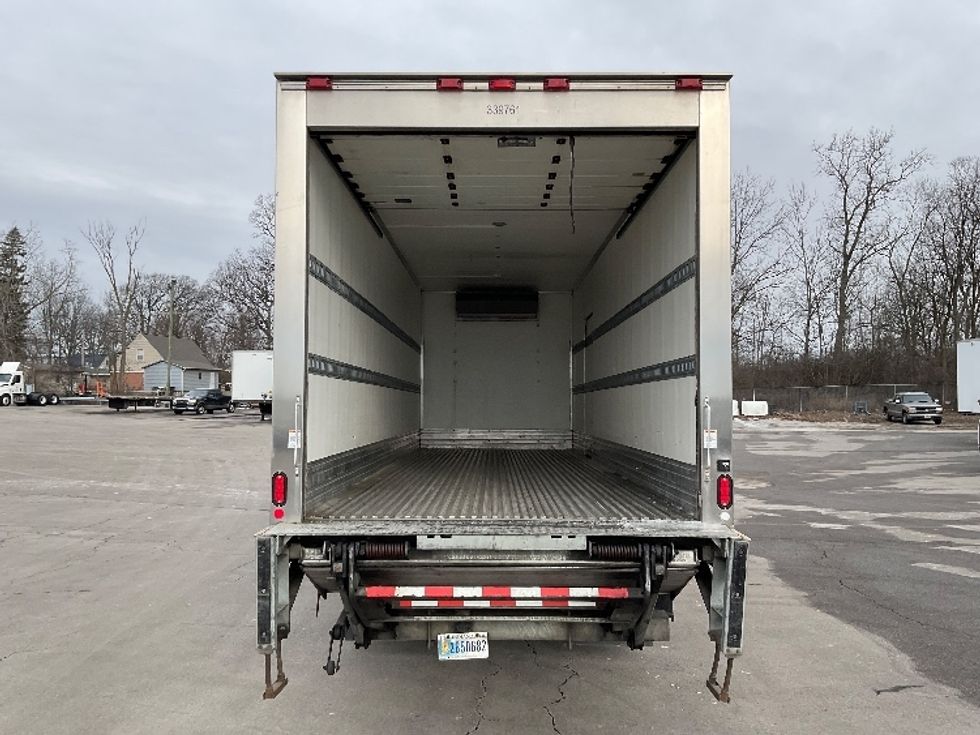 Refrigerated Truck-Light and Medium Duty Trucks-Freightliner-2020-M2-Indianapolis-IN-228,250\n\t\tmiles-$ 65,500 - Image 8
