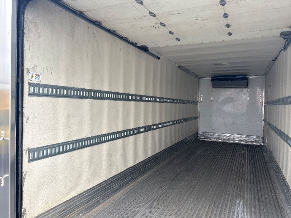 Refrigerated Truck-Light and Medium Duty Trucks-Freightliner-2020-M2-Indianapolis-IN-247,084\n\t\tmiles-$ 51,750 - Image 11