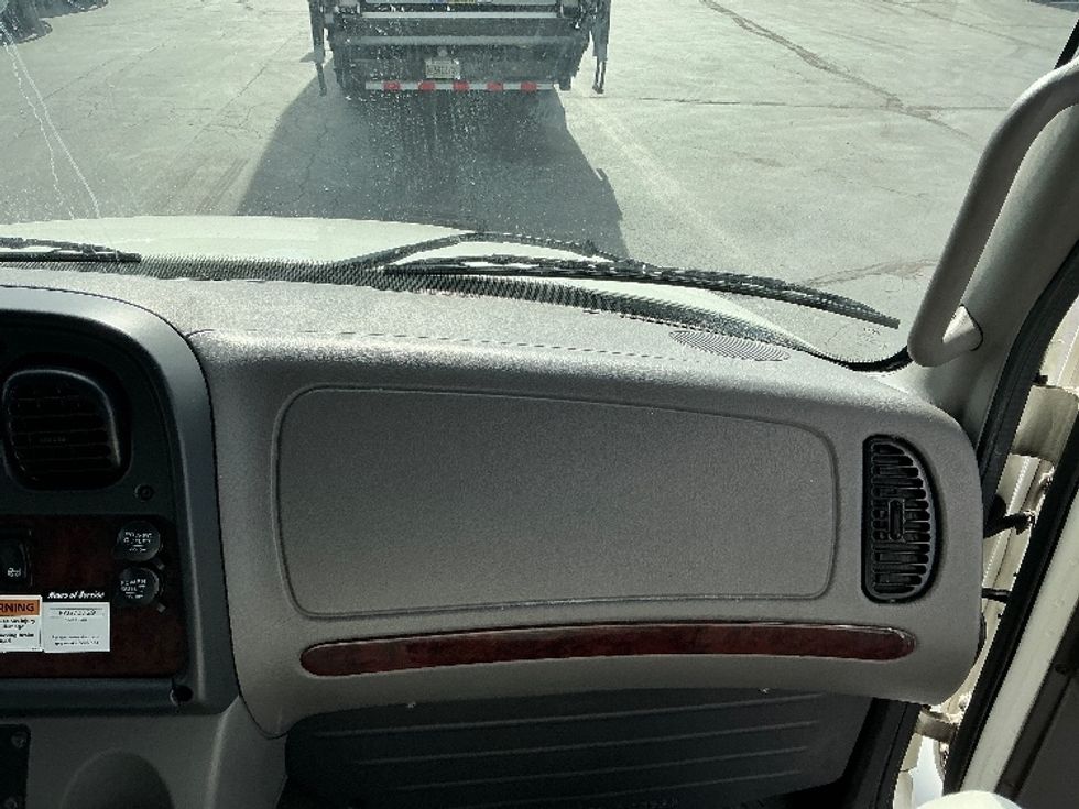 Refrigerated Truck-Light and Medium Duty Trucks-Freightliner-2020-M2-Indianapolis-IN-247,084\n\t\tmiles-$ 51,750 - Image 21