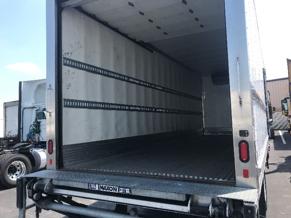 Refrigerated Truck-Light and Medium Duty Trucks-Freightliner-2020-M2-Indianapolis-IN-263,156\n\t\tmiles-$ 53,000 - Image 11