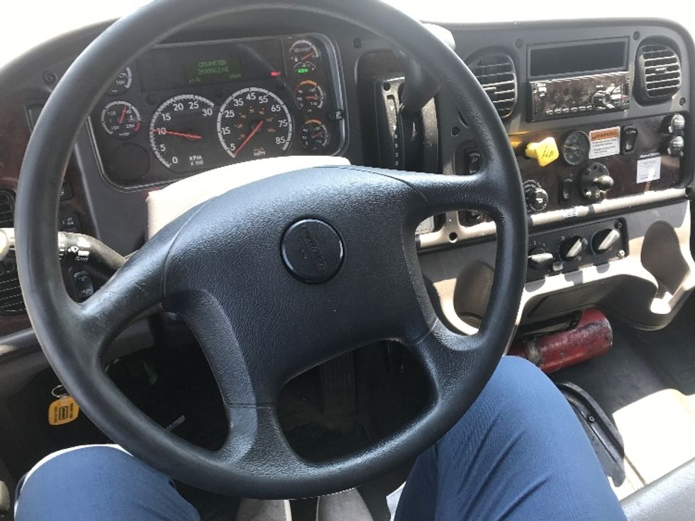 Refrigerated Truck-Light and Medium Duty Trucks-Freightliner-2020-M2-Indianapolis-IN-263,156\n\t\tmiles-$ 53,000 - Image 17