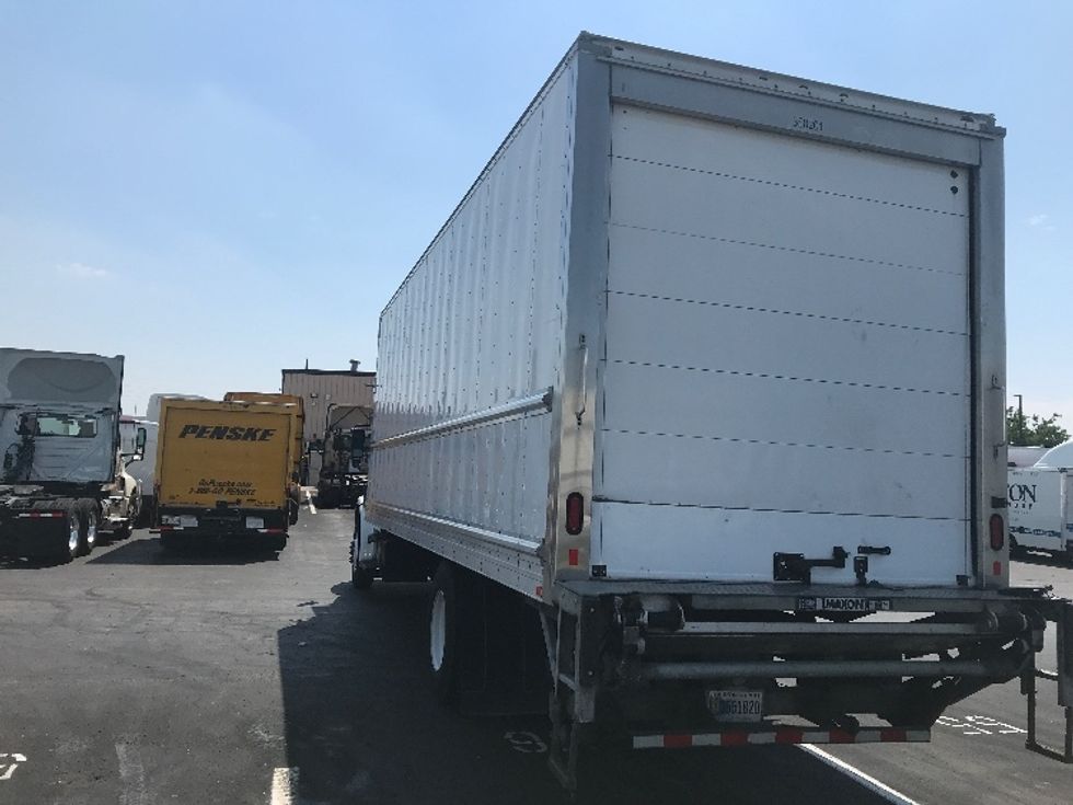 Refrigerated Truck-Light and Medium Duty Trucks-Freightliner-2020-M2-Indianapolis-IN-263,156\n\t\tmiles-$ 53,000 - Image 6